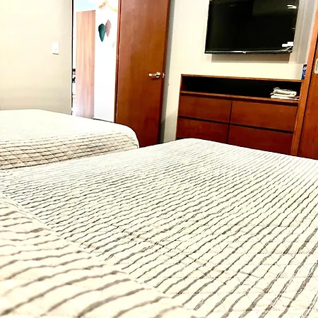 Exclusivo! 2 Dormitorios, 4 Camas, De 1 A 6 Huespedes Con Terraza Directo A La Alberca Y Otra Alberca Azotea Wifi , Gym , Sauna, Elevador Y Mas!!! Apartment *