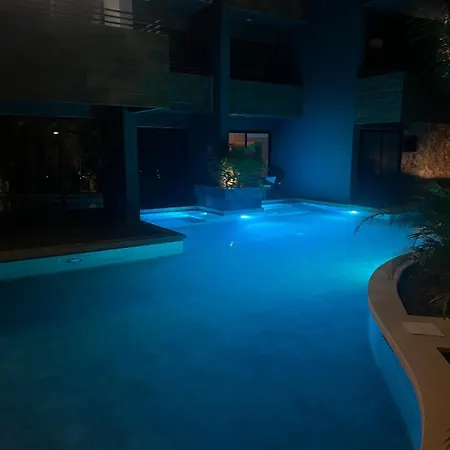 Exclusivo! 2 Dormitorios, 4 Camas, De 1 A 6 Huespedes Con Terraza Directo A La Alberca Y Otra Alberca Azotea Wifi , Gym , Sauna, Elevador Y Mas!!! Apartment Tulum