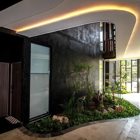 Close To The Beach,ground Floor, Jacuzzi, 1gb Wi-fi Apartment *