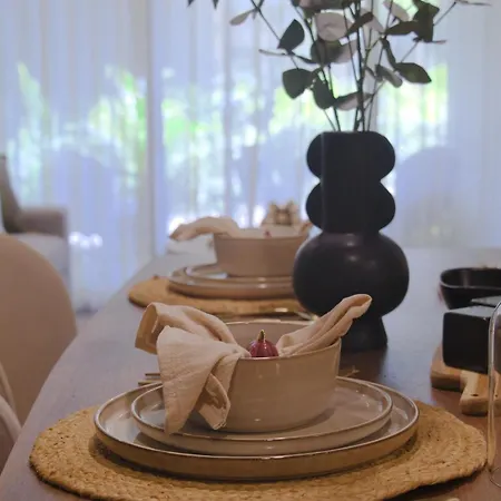 Paramar Black 2br - Next Level B Apartment *