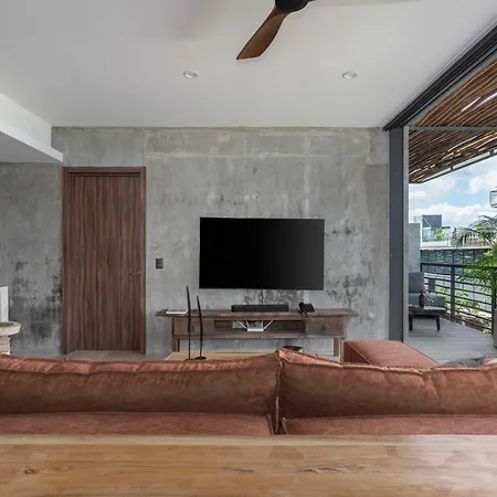 Amazing Penthouse Private Pool Close To *