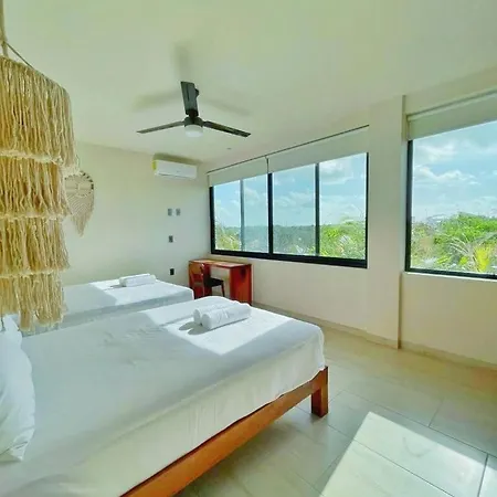 Apartment La Veleta Sunrises & Jungle View Near Holistika