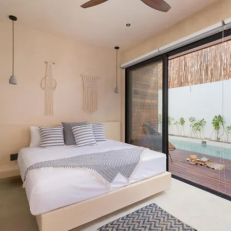 Luxury Private 23 Meters Pool & Concierge Villa
