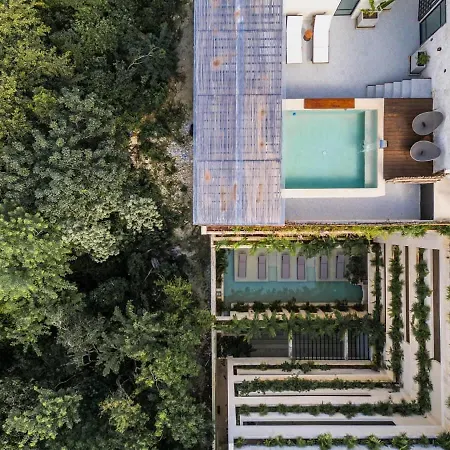 2 Story Penthouse Rooftop Pool Apartment
