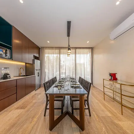Lux 2br W Rooftop Pool And Close To Tulum