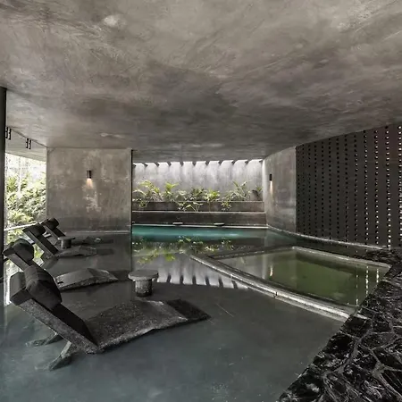 5br Paradise With Pool Apartment *