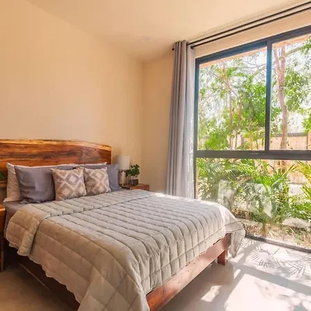 Stylish Duplex Lower Level 2-br Wifi Pool Gym Apartment Tulum
