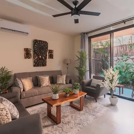 Stylish Duplex Lower Level 2-br Wifi Pool Gym Apartment Tulum