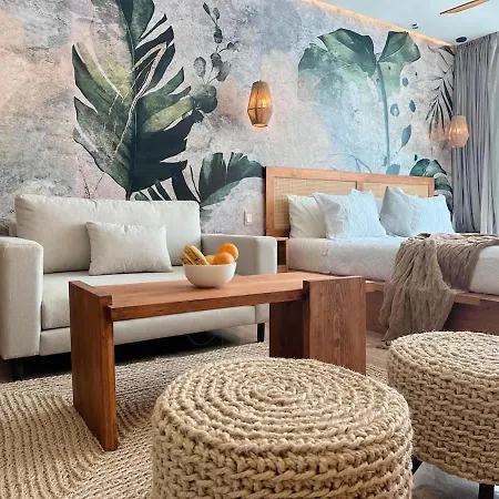 Walking Distance Restaurants And Coffee Shop Apartment Tulum