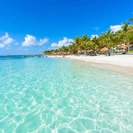 Stylish Duplex Lower Level 2-br Wifi Pool Gym Tulum