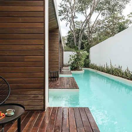 Waterhouse Deluxe Private Pool 10 Pax Villa *