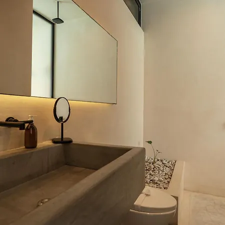 Waterhouse Deluxe Private Pool 10 Pax Villa *