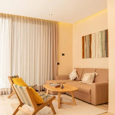 Xaana Private Pool With 2 Bedrooms Near Fast Wifi Apartment