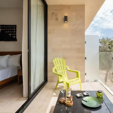 Hyde Master Private Balcony Gym Sunny Pool Tulum