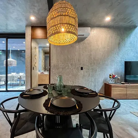Beautiful House With Private Pool In Aldea Zama *