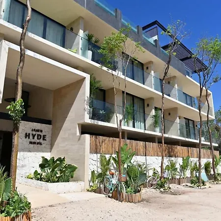 Ph 3 Bed 3 Bath Private Pool