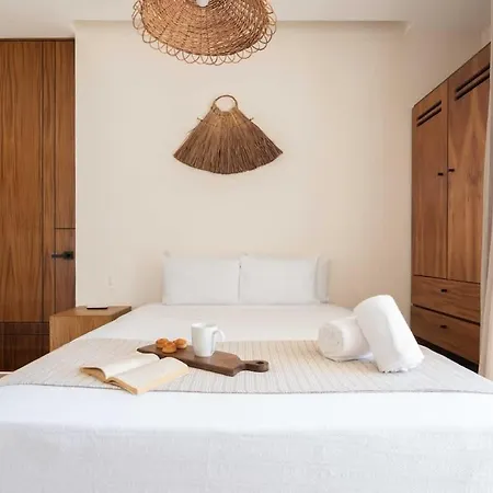 Apartment Ph 3 Bed 3 Bath Private Pool *
