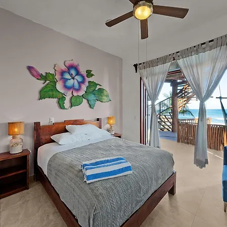 Hotel Playa Canek Beachfront Eco