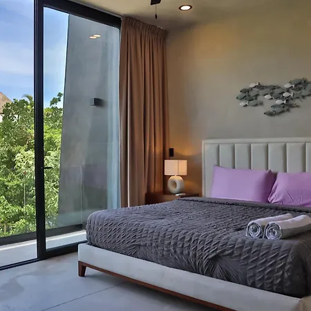 Quiet 4br Townhouse With Private Pool, Roof, Patio * Tulum