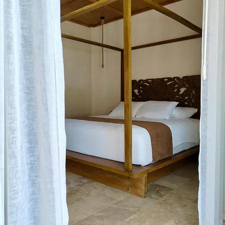 Azucar 3* Tulum
