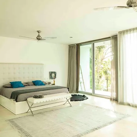 Villa White - Unique Spacious And Club Access