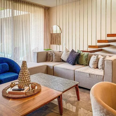 Luxury Penthouse Mistiq D301