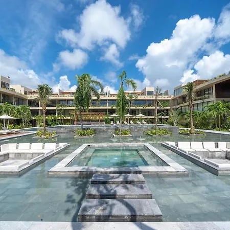 Luxury Penthouse Mistiq D301 Apartamento *
