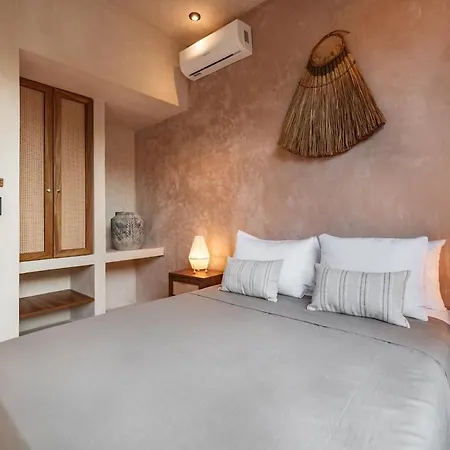 El Canto, Luxury 7 Bed Jungle Rooftop View Villa