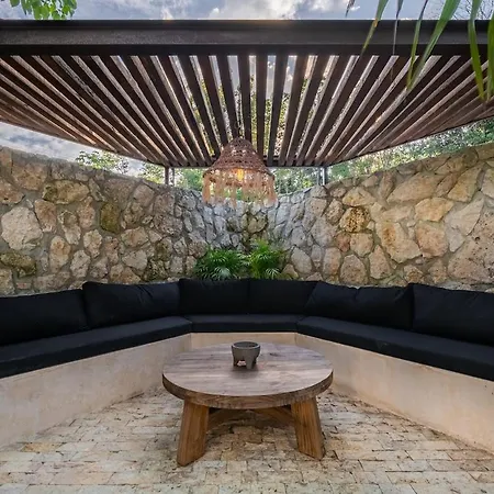 Villa El Canto, Luxury 7 Bed Jungle Rooftop View *
