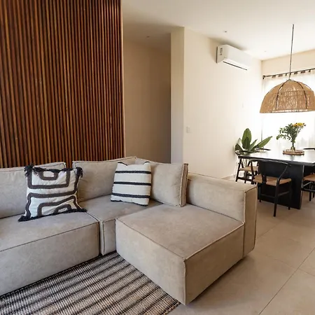 Toh - 2 Bedroom Apartment