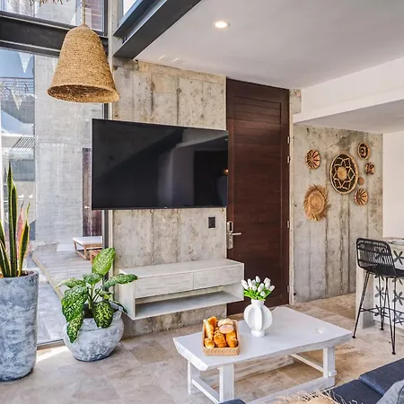 1br Swim Up Loft W Cenote Big Gym Pools Apartment