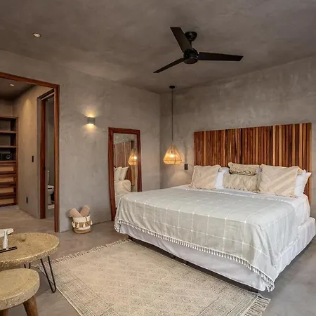 Villa Spectacular Luxury Villa, 3 Bedrooms, Private Pool