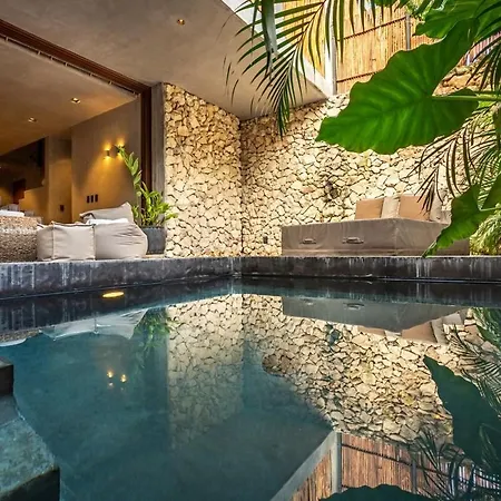 Villa Spectacular Luxury Villa, 3 Bedrooms, Private Pool