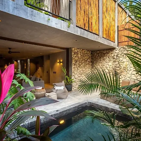 Spectacular Luxury Villa, 3 Bedrooms, Private Pool