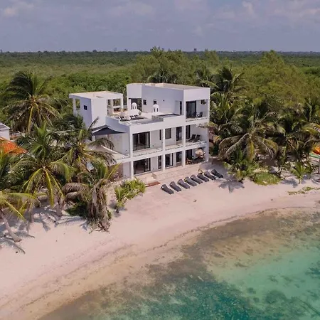 Seafront Luxury & Freedom With Staff Villa
