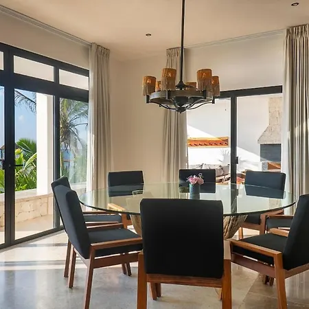 Villa Seafront Luxury & Freedom With Staff