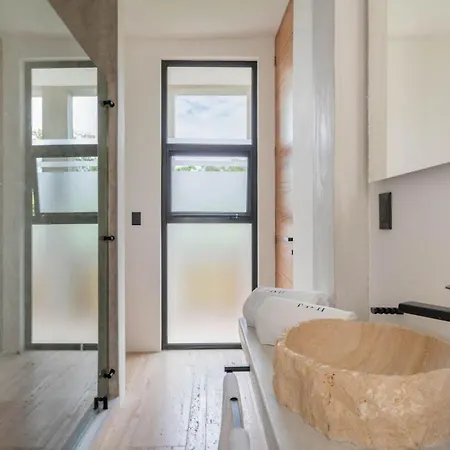 Luxury Toh 5 With Private Pool Holiday home *