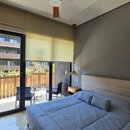 Hideaway In Zone Apartment