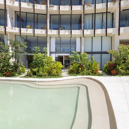 Apartment Mistiq Gardens 2 *