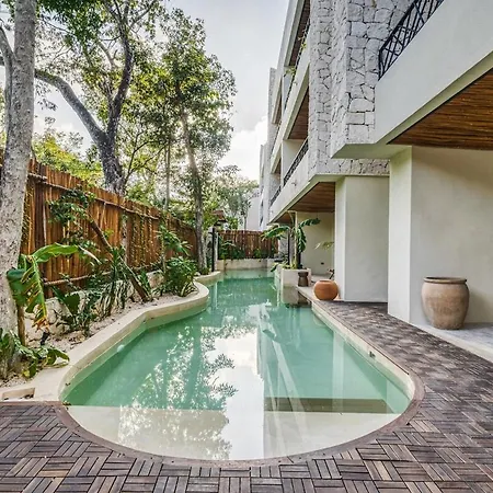 3 Bedroom Penthouse With Private Pool & Sunset Terrace Apartment *