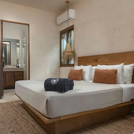 Boho Organic 3br Villa, Gated Community, Rooftop Holiday home
