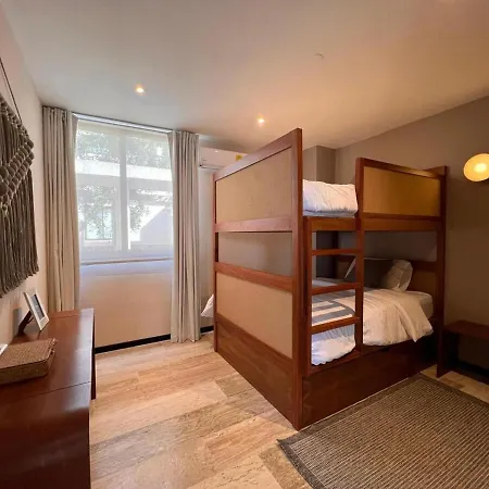 Penthouse Om