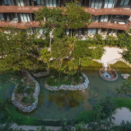 Breeze Oasis C- 203 Apartment *