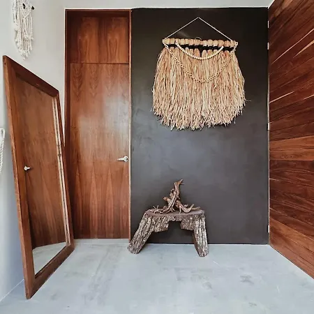 Private Parking Lot And Bbq * Tulum