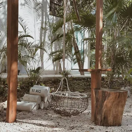 Private Parking Lot And Bbq * Tulum