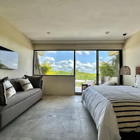 Private Jacuzzi Jungle Loft Apartment Tulum