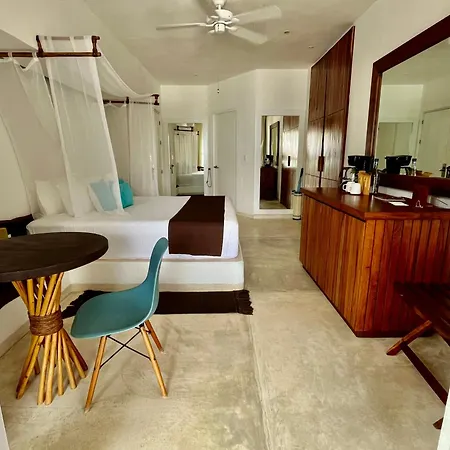 Tulum- & 4*