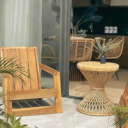 Loft Izel Sleeps 4 With Club Access, Close To La Veleta *