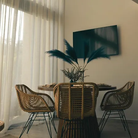 Apartment Loft Izel Sleeps 4 With Club Access, Close To La Veleta Tulum