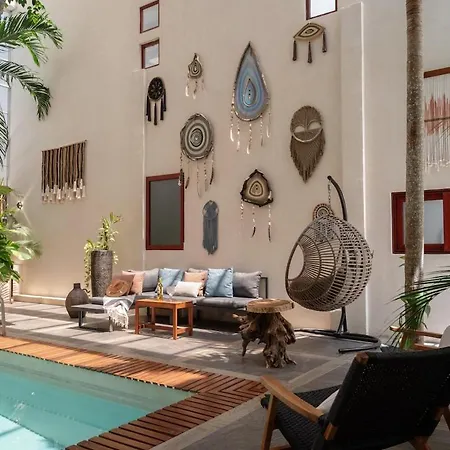Wayak Luxury 5br Private Pool Gym, 24 7security Villa